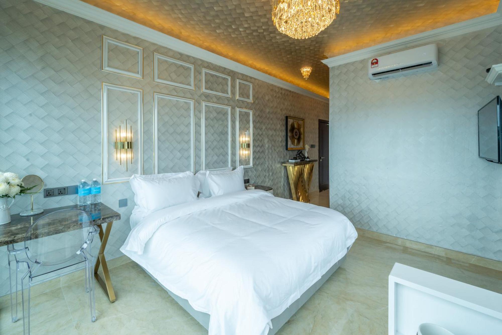 Ritz Residence @ Imago Loft B 7Th Floor 코타키나발루 외부 사진