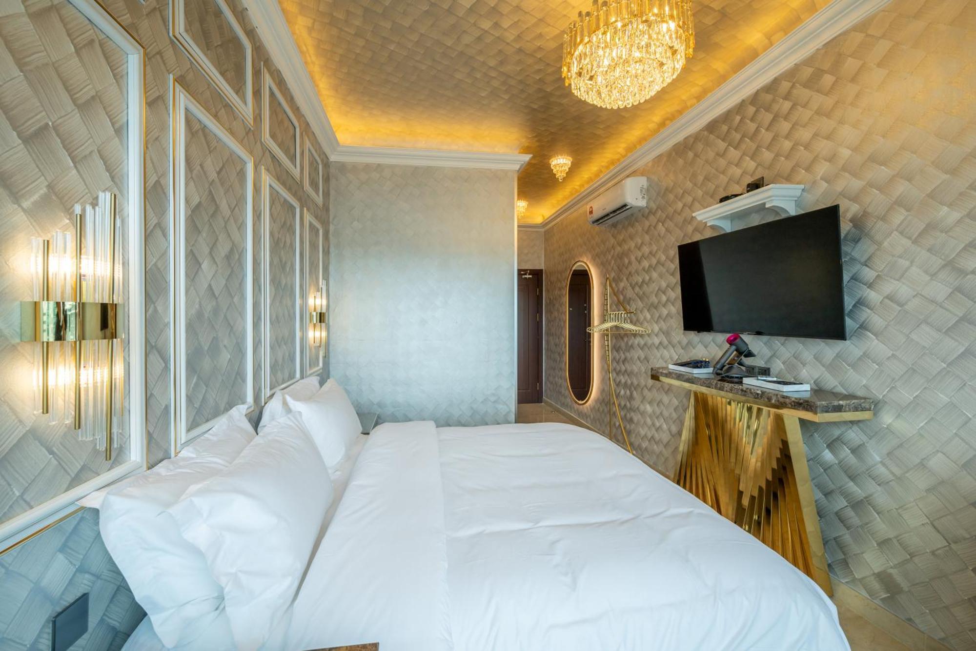 Ritz Residence @ Imago Loft B 7Th Floor 코타키나발루 외부 사진
