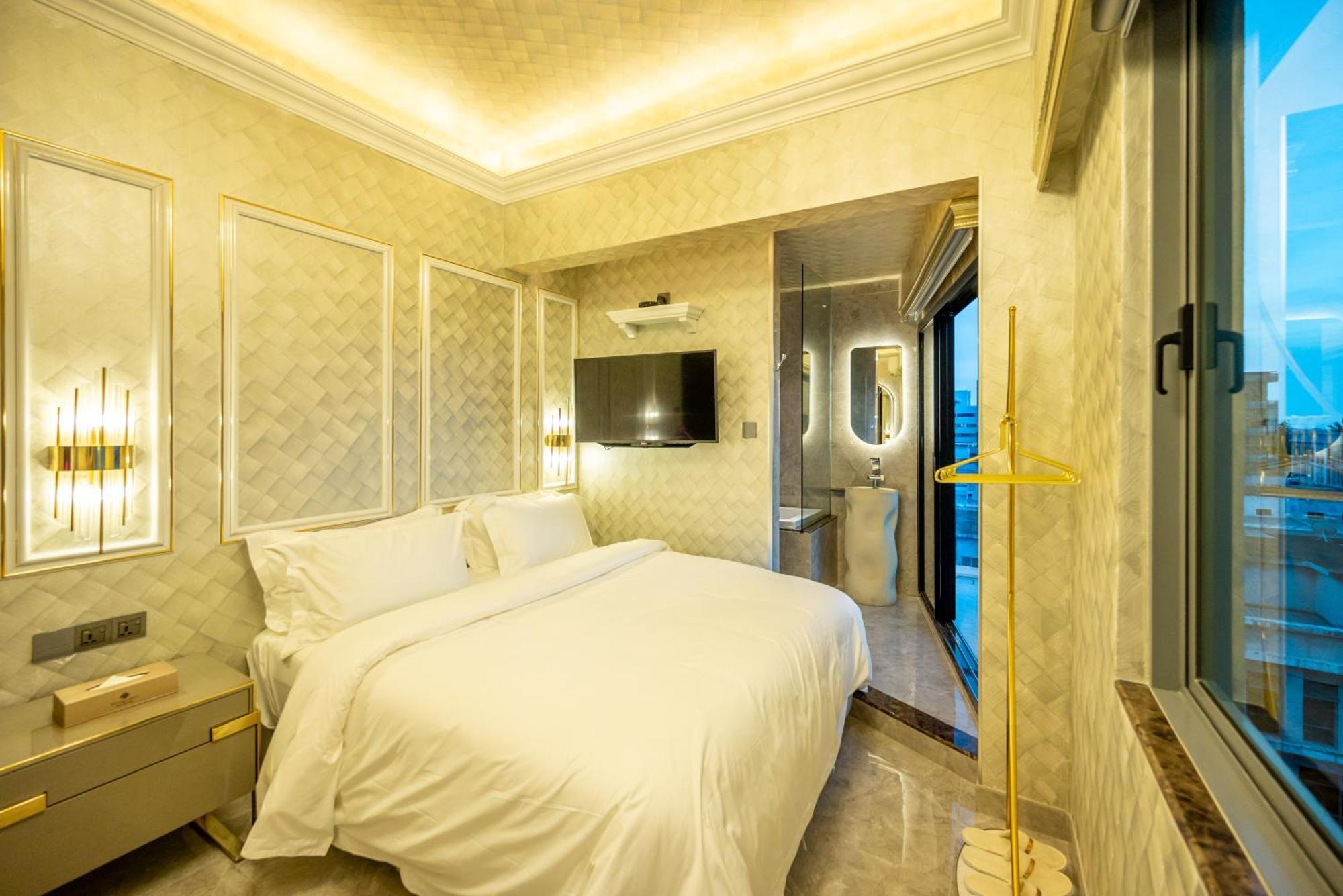 Ritz Residence @ Imago Loft B 7Th Floor 코타키나발루 외부 사진